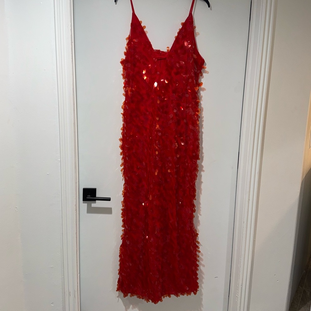 NWT Sequined V-Neck Fitted Party Maxi Dress from LikeMyChoice - M
